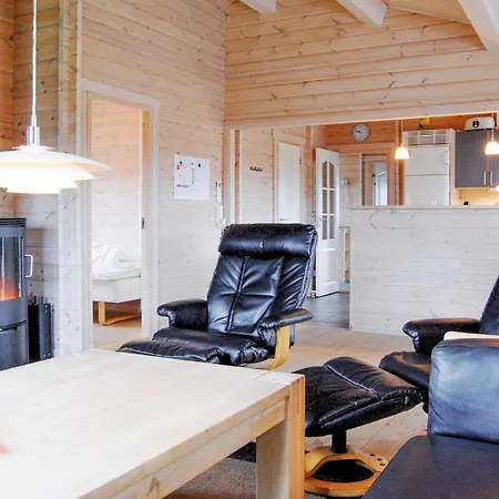 Lojtnantvaenget Denmark X *