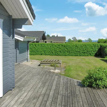 Lojtnantvaenget Denmark X