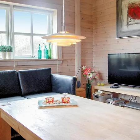 Lojtnantvaenget Denmark X *