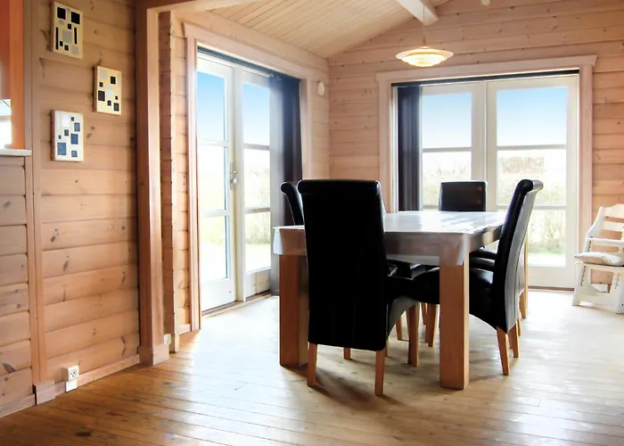 Lojtnantvaenget Denmark X *