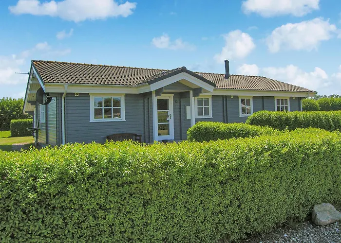 Lojtnantvaenget Denmark X *